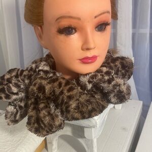 Light Brown Animal Print Faux Fur Keyhole Scarf